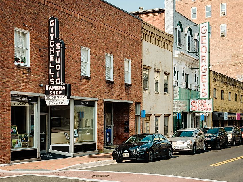 Market Street in downtown Harrisonburg, Virginia